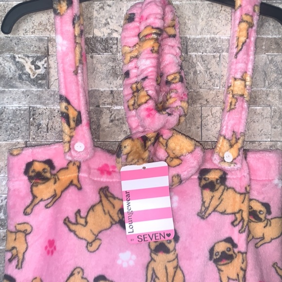 Pug Bath 🛀 Robe 👘 - Picture 3 of 3